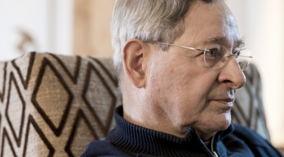 Nádas Péter megírta Magyarország egyetlen könyvét