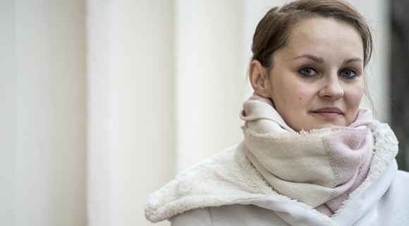 Deres Kornélia: Kísérleti időutazókként cikázunk múlt és jövő között