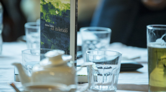 A keserűség és az életszeretet játéka - Kőrösi Zoltánra emlékeztek