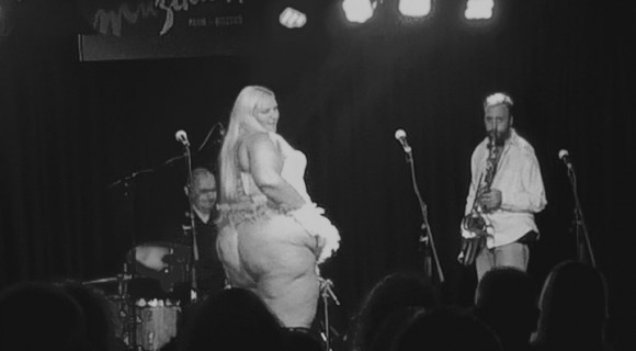 Meztelen nők és alvajárók Beregi Tamás könyvbemutatóján