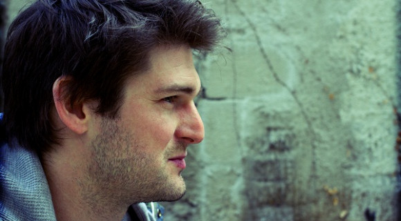 Irodalmi fesztivált rendez a Szkéné Színház