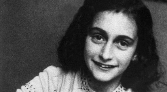 Szerzői jogi háború dúl Anne Frank naplója körül