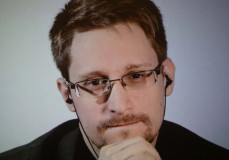 Snowden: Az amerikai kormány nem akarja, hogy az emberek elolvassák ezt a könyvet